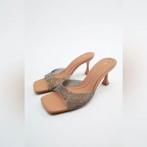 Zara Silver Metallic Clear Disco Party
High Slip On Heels, Size 39(8)